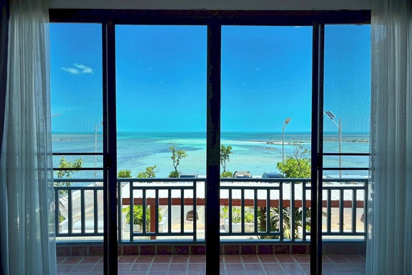 Seaview Comfort Family 3 Pax | Balcony view