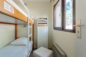 1 bedroom