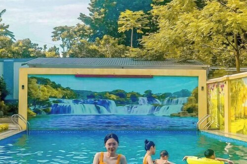 Minh Long Hotel