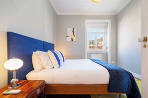 3 chambres, fer et planche à repasser, lit parapluie, Wi-Fi