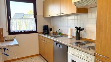 冰箱、烤箱、炉灶、茶具/咖啡用具