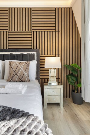3 chambres, fer et planche à repasser, Wi-Fi, literie fournie