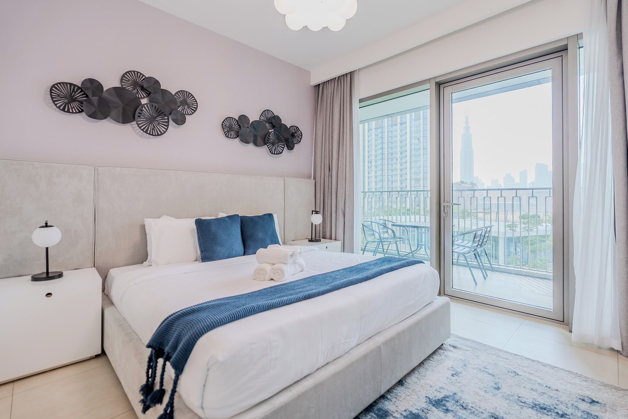 Luxury Apartment, 3 Bedrooms, Balcony, City View | Free WiFi