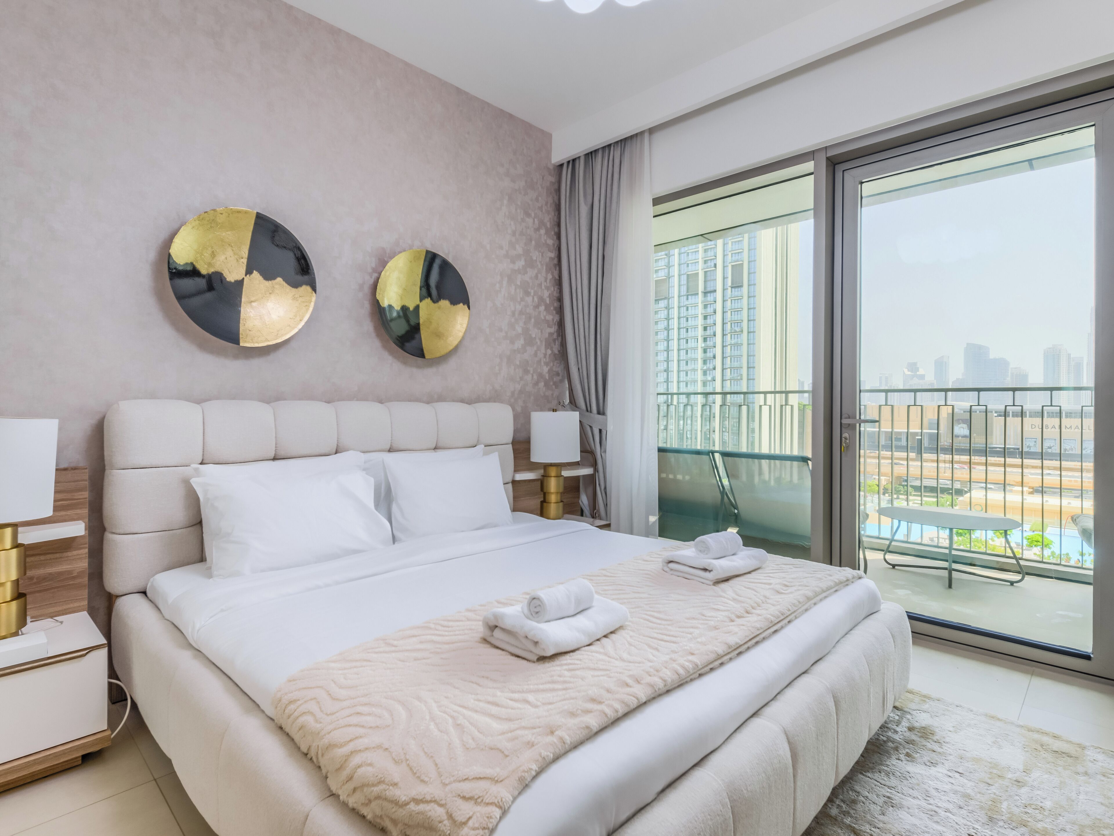 Luxury Apartment, Balcony, City View | Free WiFi