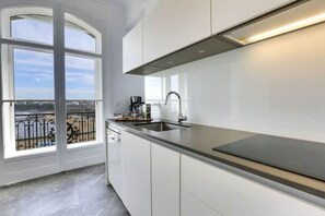 Mikrobølgeovn, ovn og oppvaskmaskin