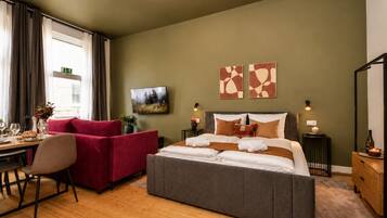 1 Schlafzimmer, Schreibtisch, Bügeleisen/Bügelbrett, Reisekinderbett