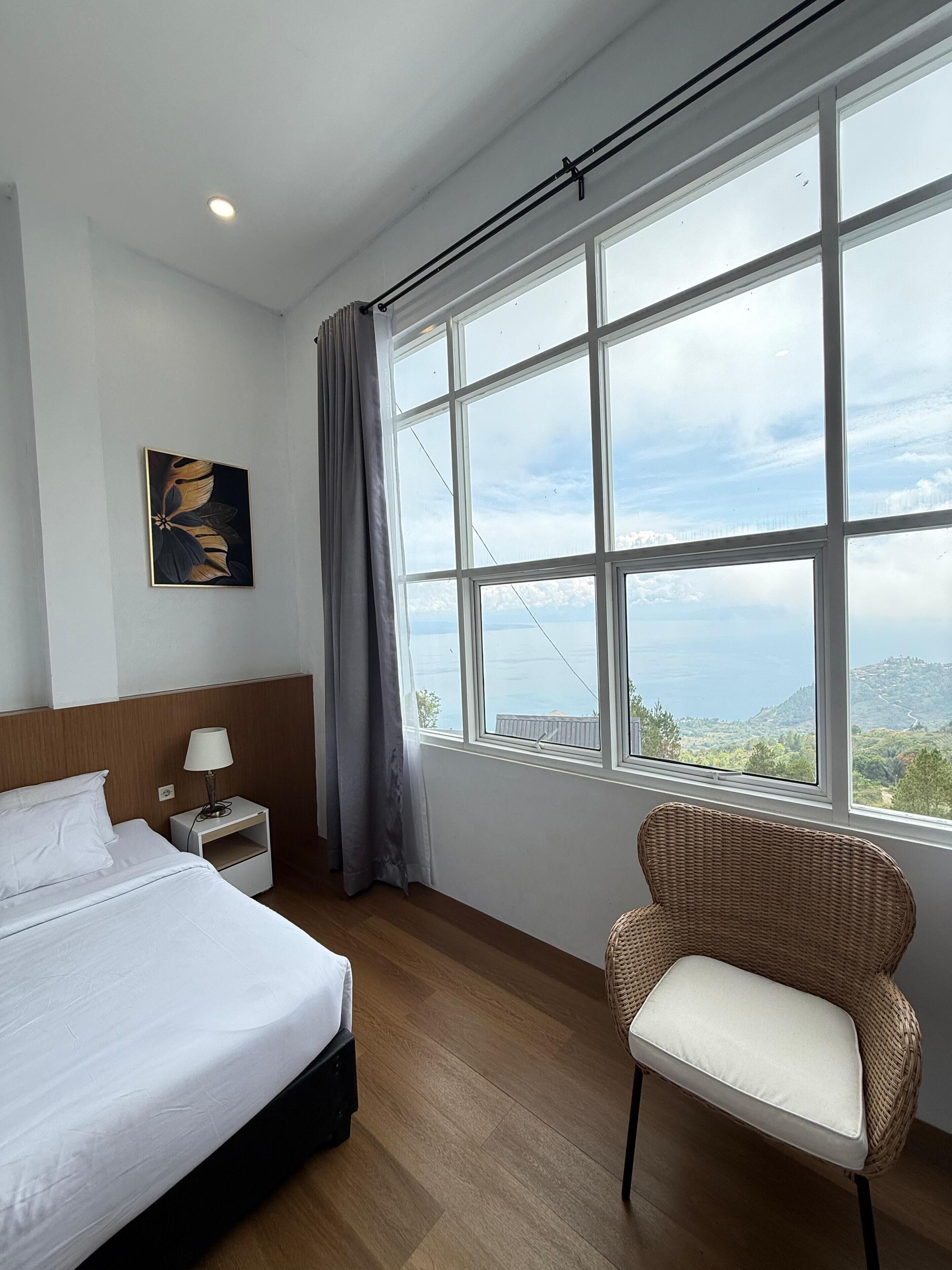 Bureau, Wi-Fi gratuit, draps fournis