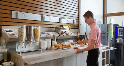 Apartment Near Geneva With Parking