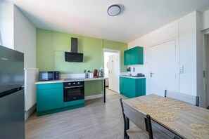 Fridge, microwave, oven, highchair