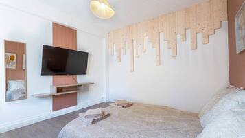 2 chambres, fer et planche Ă repasser, Wi-Fi, draps fournis