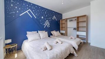 2 slaapkamers, een strijkplank/strijkijzer, wifi, beddengoed