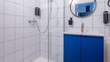 Hair dryer