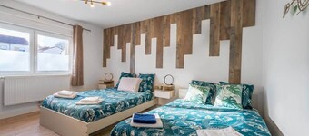 Maison 240mÂČ - 7ch - 16pers' - 2sdb - 10TV - Wifi