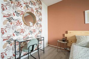 1 chambre, fer et planche à repasser, Wi-Fi, draps fournis