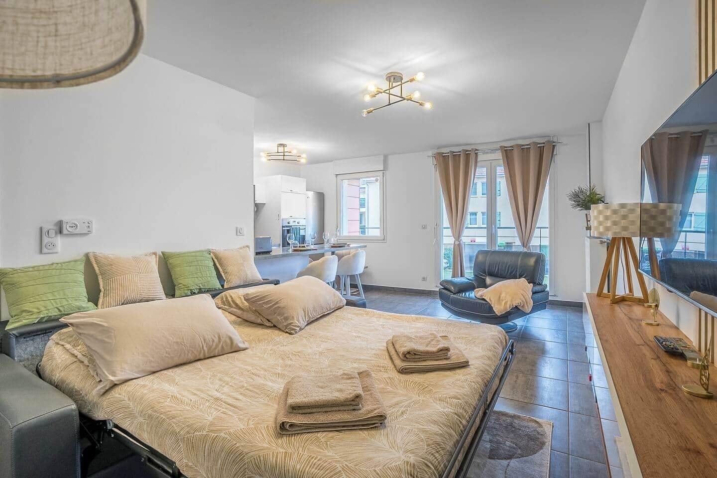 1 makuuhuone, silitysrauta/-lauta, Wi-Fi, vuodevaatteet