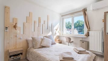 1 chambre, fer et planche à repasser, Wi-Fi, draps fournis