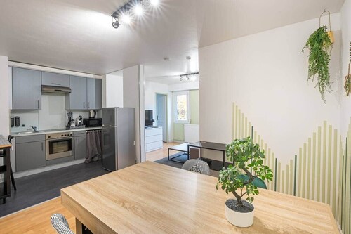 21. Le Jerry, bright - 4pers' - Streaming - Parking