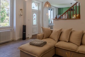 TV - Charming Cottage - Saint-Junien (Saint junien)