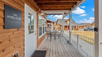 家庭獨棟房屋, 花園景觀 | 露台/庭院