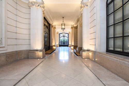 Bright Studio 2P - Arc de Triomphe