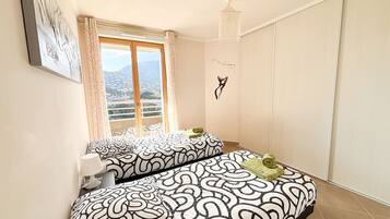 2 Schlafzimmer, Bügeleisen/Bügelbrett, WLAN