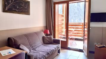 Apartment | Living room