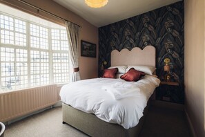 Habitación doble Deluxe, 1 cama matrimonial | Ropa de cama