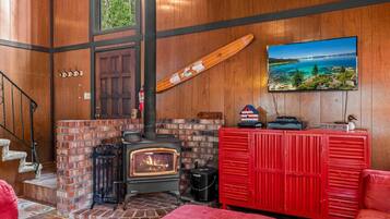 Cabin, Multiple Beds (1st Cabin) | Living area