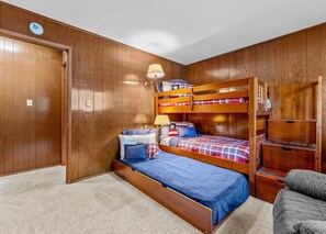 Cabaña, varias camas (1st Cabin) | 4 habitaciones 