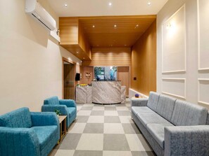Reception - Palette Hotel Pune, Midc Chinchwad (Pune)
