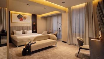 Superior Room, Multiple Bedrooms, Non Smoking, Courtyard View | Hypo-allergenic bedding, minibar, desk, laptop workspace