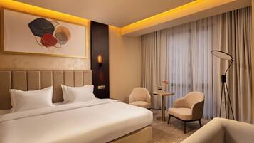 Chambre Supérieure, plusieurs chambres, non-fumeurs, vue cour intérieure | Vue de la chambre