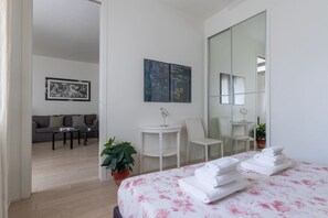 2 Schlafzimmer, Bügeleisen/Bügelbrett, Reisekinderbett, kostenloses WLAN