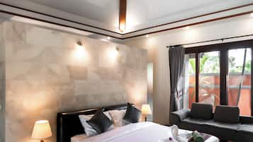 Villa, 4 chambres, vue piscine | Fer et planche Ă repasser, Wi-Fi gratuit