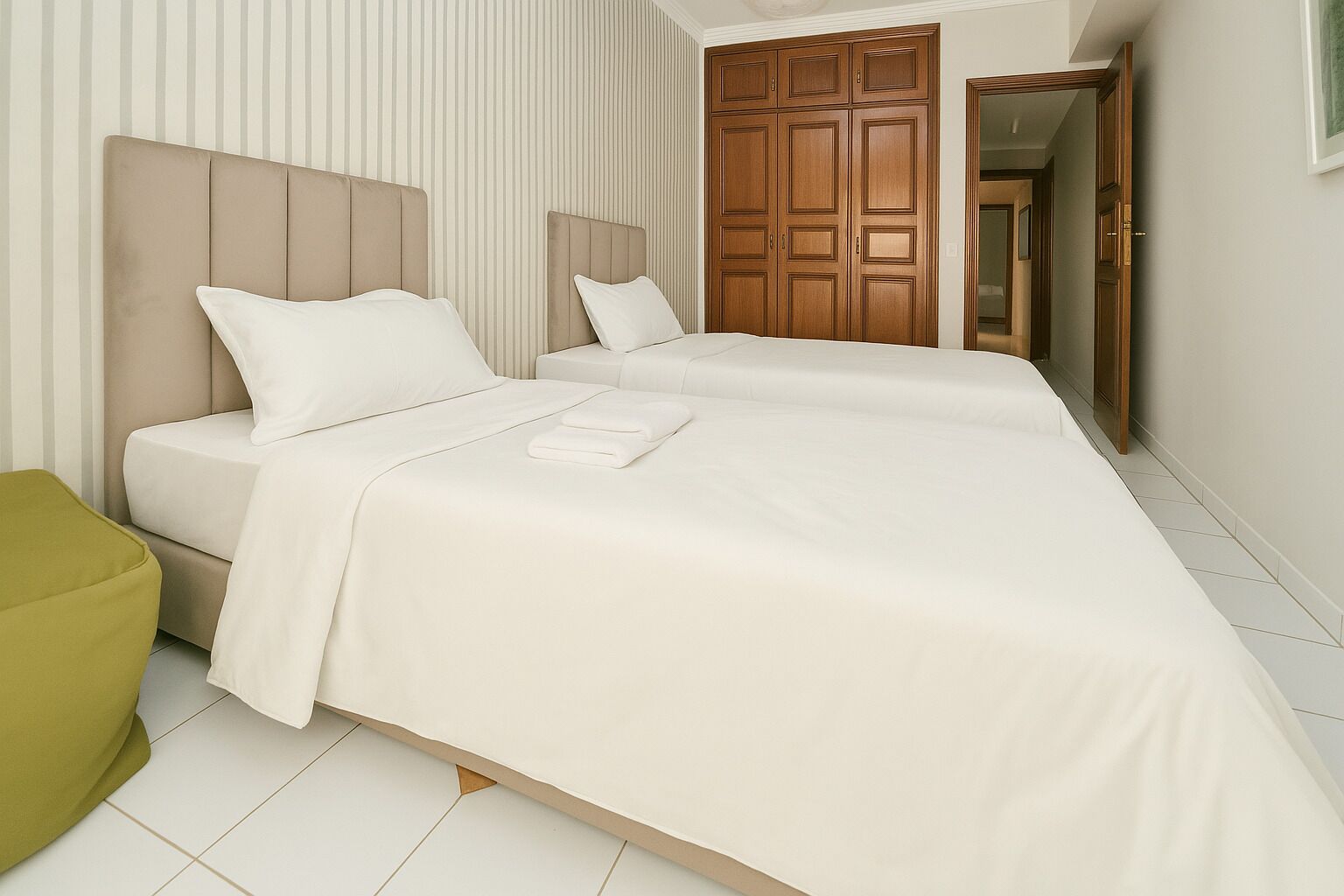 2 makuuhuonetta, Wi-Fi