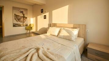 2 chambres, fer et planche à repasser, Wi-Fi, draps fournis