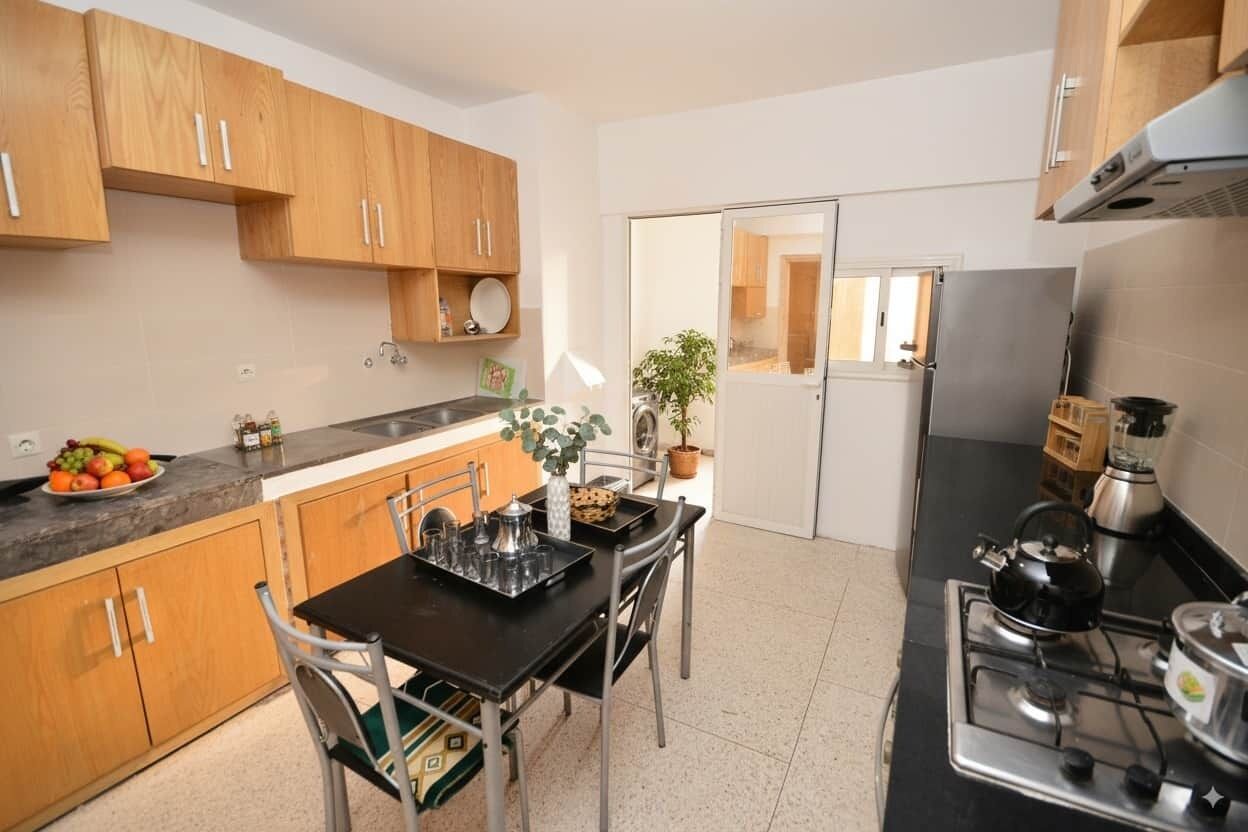 Fridge, stovetop