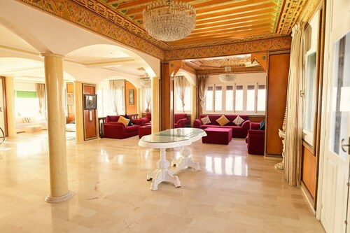 The 5-Suite Beachfront Villa