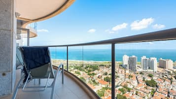 Appartement, uitzicht op zee | Balkon