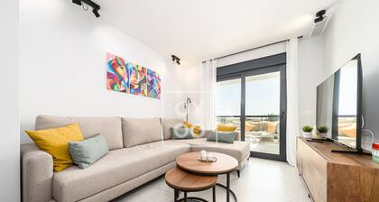 Cobalt Canvas Residence, by OYOOSTAYS