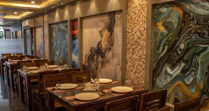 Anandaloke Residency