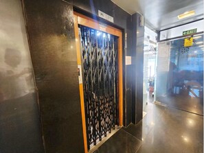 Reception - Anandaloke Residency (Kolkata)