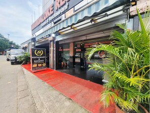 Restaurant - Anandaloke Residency (Kolkata)