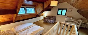 4 habitaciones, tabla de planchar con plancha y wifi gratis 