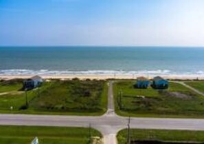 Apartment | 3 bedrooms - Cozy Seaside Cottage Escape (Port Bolivar)