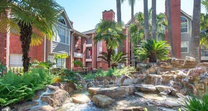 Medical Center 2BR With Resort Amenities