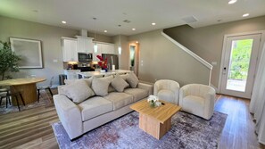 House | 3 bilik tidur 