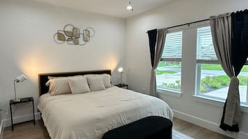Ferienhaus | 3 Schlafzimmer, Schreibtisch
