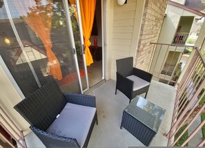 1 habitación y escritorio 