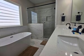 Ferienhaus | Badezimmer